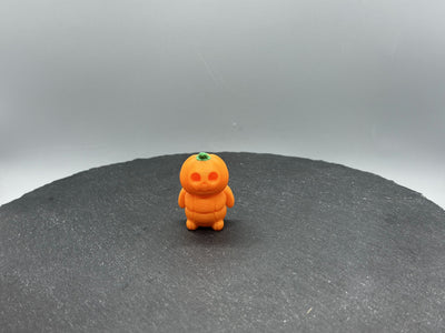 Articulated Pumpkin Man – 3D-printed articulated flexi fidget toy by 3DHotshop