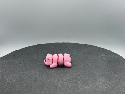 Articulated Pig – 3D-printed articulated flexi fidget toy by 3DHotshop
