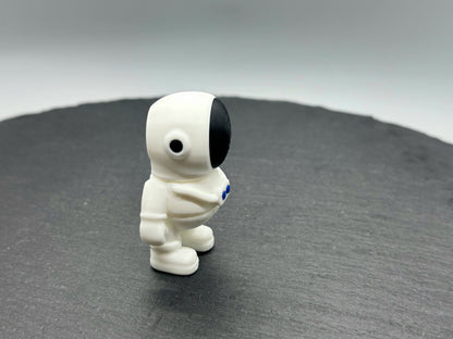 Articulated Astronaut