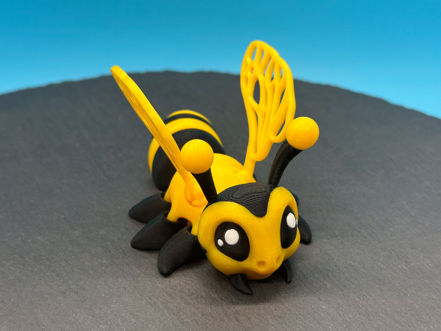 Articulated Bee