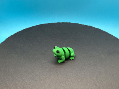 Articulated Mini Butt Cheeks Frog – 3D-printed articulated flexi fidget toy by 3DHotshop
